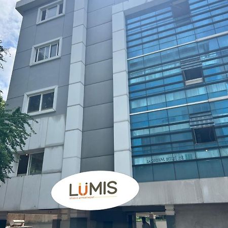 Lumis Studio Apartment Хидерабад Екстериор снимка